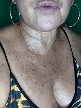 Snapshot of Kasandra_Ho chatting on October 26, 2025, 6:30 pm Kasandra Ho online show from October 26, 2025, 6:30 pm