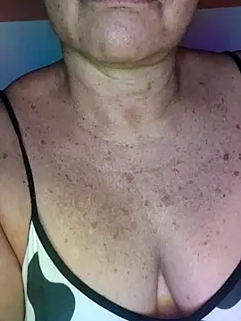 Kasandra Ho online show from March 7, 2026, 1:49 pm