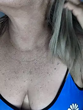 Snapshot of Kasandra_Ho chatting on March 15, 2025, 12:47 am Kasandra Ho online show from March 15, 2025, 12:47 am