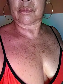 Kasandra Ho online show from February 24, 2026, 1:34 pm