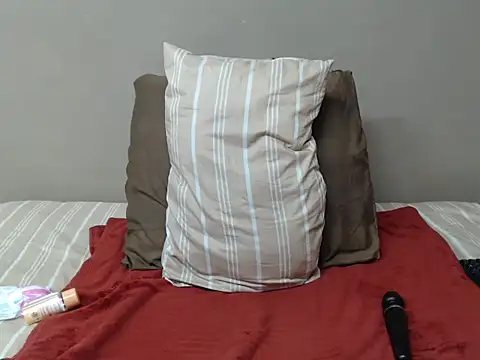 SexyRider200 online show from December 4, 2024, 7:28 pm