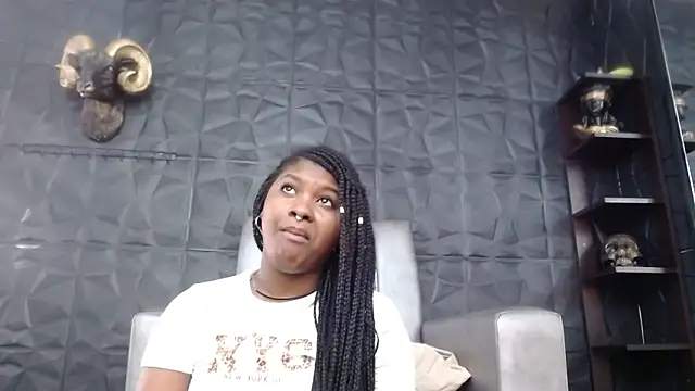 Snapshot of Hanna_Fox_69 chatting on November 7, 2025, 1:04 pm Hanna Fox 69 online show from November 7, 2025, 1:04 pm