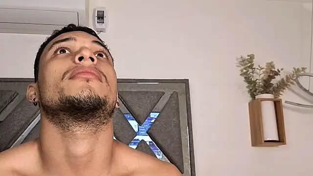 Snapshot of Fernanda_brown18 chatting on November 13, 2025, 9:24 am Fernanda brown18 online show from November 13, 2025, 9:24 am