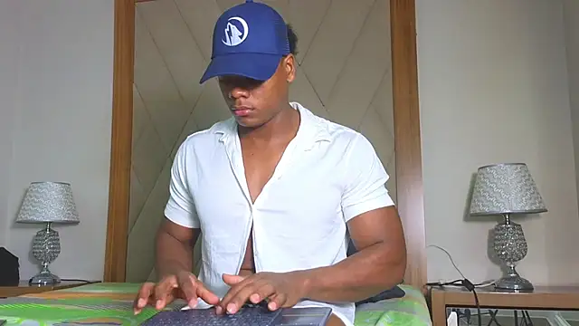 JoshLoganx online show from December 23, 2024, 3:00 pm