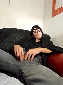 Pumpndeep online show from February 11, 2026, 6:57 am