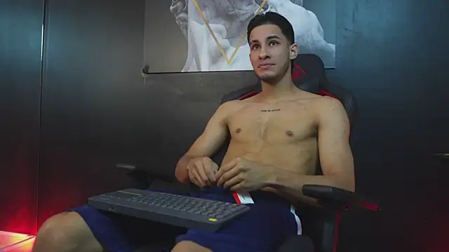 JakeMoxley online show from November 24, 2025, 12:05 pm