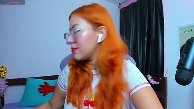  Moon Johnson online show from February 22, 2026, 11:39 pm