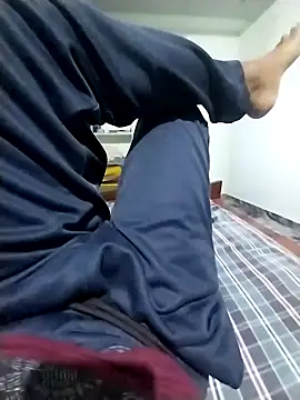 sudhastriper online show from October 30, 2025, 8:23 am