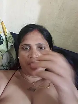 Neha8923 online show from November 4, 2025, 6:17 am