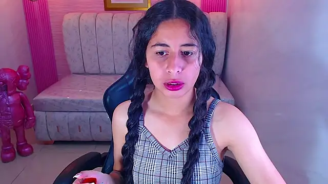 Snapshot of paris_sub1_ chatting on November 5, 2025, 1:03 pm paris sub1 online show from November 5, 2025, 1:03 pm