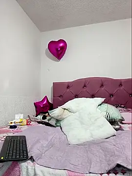 Snapshot of Melinaa-sex chatting on December 4, 2025, 10:14 am Melinaa-sex online show from December 4, 2025, 10:14 am