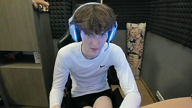 bambelbye online show from December 18, 2024, 8:57 pm