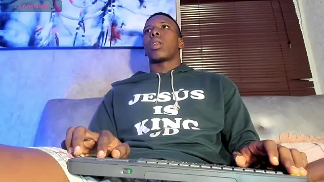 Snapshot of JD_THEBABY chatting on February 28, 2025, 12:31 pm JD THEBABY online show from February 28, 2025, 12:31 pm