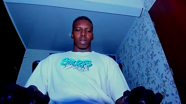 Snapshot of JD_THEBABY chatting on February 14, 2025, 4:09 pm JD THEBABY online show from February 14, 2025, 4:09 pm