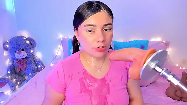 Snapshot of Isa_belaa chatting on March 18, 2025, 5:44 pm Isa belaa online show from March 18, 2025, 5:44 pm