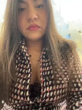 Iam  Cristal online show from April 13, 2026, 10:14 pm