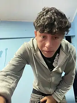 LatinBoysxxx online show from May 12, 2026, 6:36 pm
