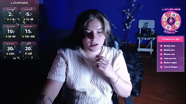 Snapshot of Nika_1_ chatting on December 22, 2025, 12:55 am Nika 1 online show from December 22, 2025, 12:55 am