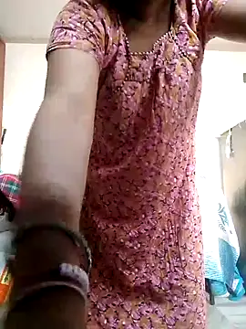 Snapshot of sneha_telugu_girl chatting on February 13, 2025, 2:23 am sneha telugu girl online show from February 13, 2025, 2:23 am