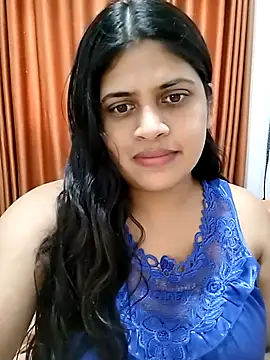 chanu174174 online show from June 5, 2026, 7:47 am