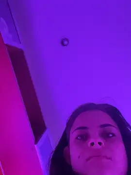 HannaRhodes online show from April 12, 2026, 12:41 pm