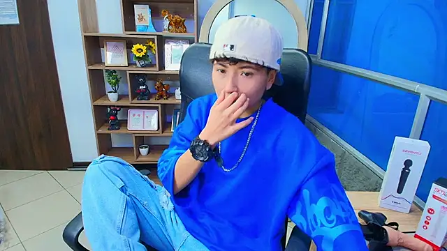 Snapshot of Im_Mathias chatting on November 29, 2025, 2:12 am Im Mathias online show from November 29, 2025, 2:12 am