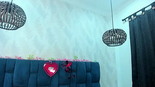 Melody Megann online show from February 15, 2026, 11:42 am