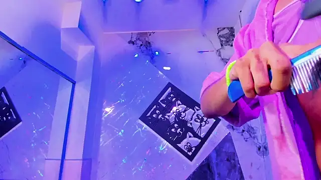 Isabella stanford2 online show from April 5, 2026, 9:16 am