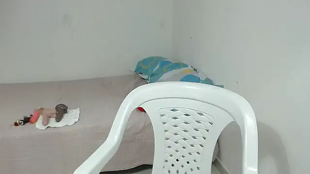 Agatha browser online show from November 16, 2025, 2:33 pm