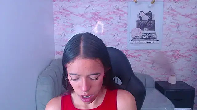 stephania t online show from October 4, 2025, 2:35 am