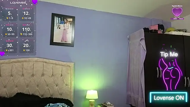 Snapshot of stephania_t chatting on June 10, 2026, 4:41 pm stephania t online show from June 10, 2026, 4:41 pm