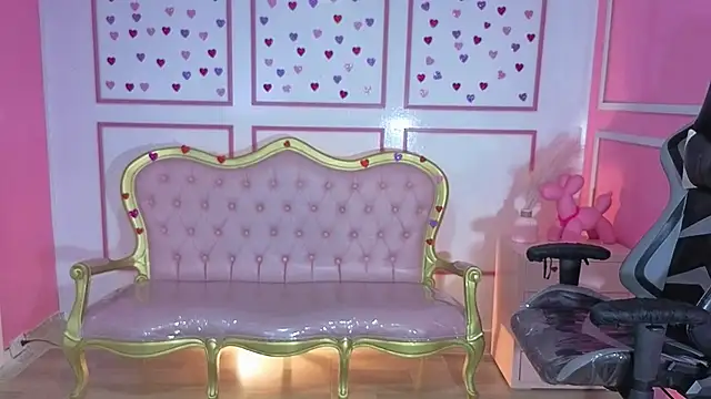 stephania t online show from October 2, 2025, 11:35 am