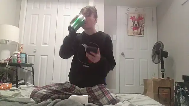 TheSexiest2025 online show from February 20, 2025, 6:46 pm