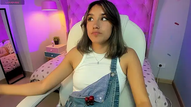  Sophie  miller online show from January 31, 2026, 7:56 pm