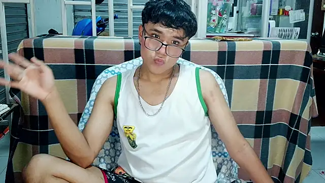 Snapshot of Baby_Cream chatting on January 2, 2025, 2:22 am Baby Cream online show from January 2, 2025, 2:22 am