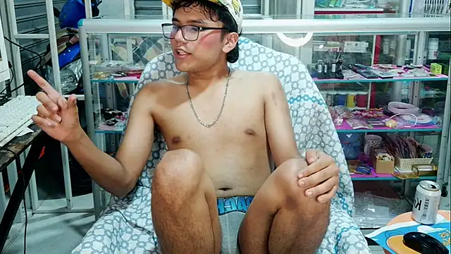 Snapshot of Baby_Cream chatting on January 4, 2025, 7:24 am Baby Cream online show from January 4, 2025, 7:24 am