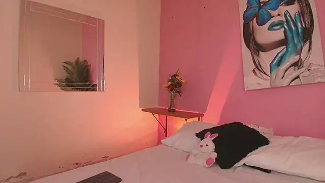 Snapshot of Pammela_Smith chatting on February 26, 2026, 8:20 pm Pammela Smith online show from February 26, 2026, 8:20 pm