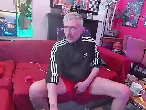 Snapshot of unclestefansdick chatting on March 28, 2026, 3:13 pm unclestefansdick online show from March 28, 2026, 3:13 pm