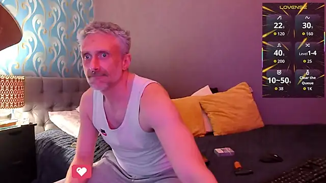 Snapshot of unclestefansdick chatting on April 14, 2026, 7:19 pm unclestefansdick online show from April 14, 2026, 7:19 pm