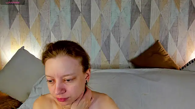 Michelle Blond online show from June 2, 2026, 1:05 am