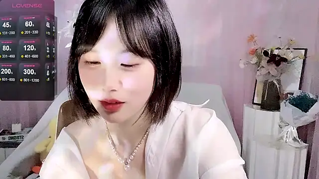 Snapshot of LaoSHI-999 chatting on March 11, 2025, 2:53 am LaoSHI-999 online show from March 11, 2025, 2:53 am