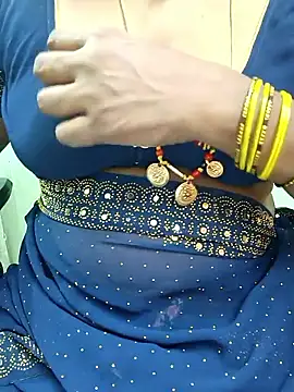 Snapshot of sweety_telugupilla chatting on February 28, 2026, 11:43 am sweety telugupilla online show from February 28, 2026, 11:43 am