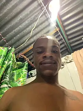 Snapshot of ElNegroRony chatting on December 15, 2024, 11:31 pm ElNegroRony online show from December 15, 2024, 11:31 pm