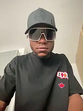 Snapshot of ElNegroRony chatting on January 7, 2026, 12:43 pm ElNegroRony online show from January 7, 2026, 12:43 pm