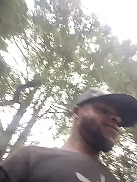 Snapshot of ElNegroRony chatting on January 15, 2026, 1:36 pm ElNegroRony online show from January 15, 2026, 1:36 pm