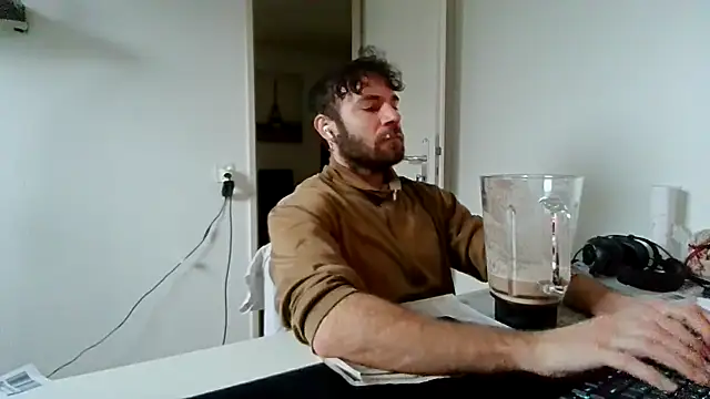 alpha-hunk online show from January 9, 2026, 11:06 am