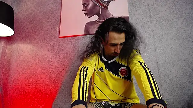 Snapshot of Sr_Magnus_ chatting on March 10, 2025, 10:07 am Sr Magnus online show from March 10, 2025, 10:07 am