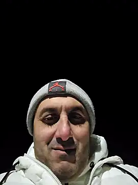 Snapshot of cameraman_evenimente123 chatting on January 5, 2025, 6:45 pm cameraman evenimente123 online show from January 5, 2025, 6:45 pm