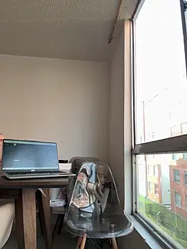 Snapshot of ariiel_ chatting on November 21, 2025, 1:21 pm ariiel online show from November 21, 2025, 1:21 pm