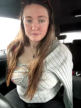 Snapshot of BustyBonnieUK chatting on November 27, 2025, 10:27 am BustyBonnieUK online show from November 27, 2025, 10:27 am